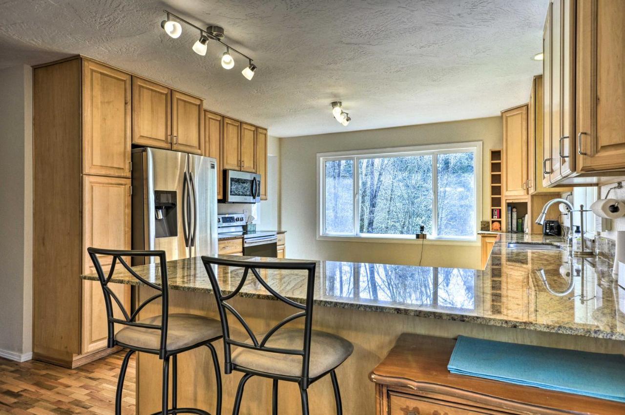 Charming Kelso Home With Proximity To Cowlitz River! Exterior foto