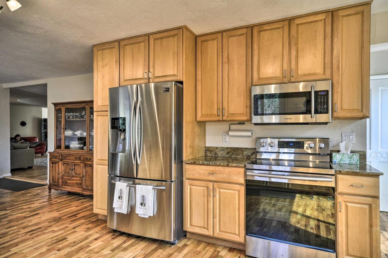 Charming Kelso Home With Proximity To Cowlitz River! Exterior foto